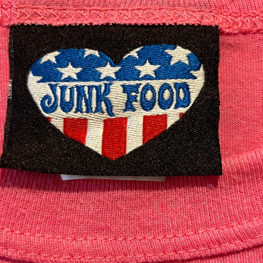Junk Food La Vie Boheme (The Bohemian Life) Face Pink Shirt Size Small - Picture 6 of 7